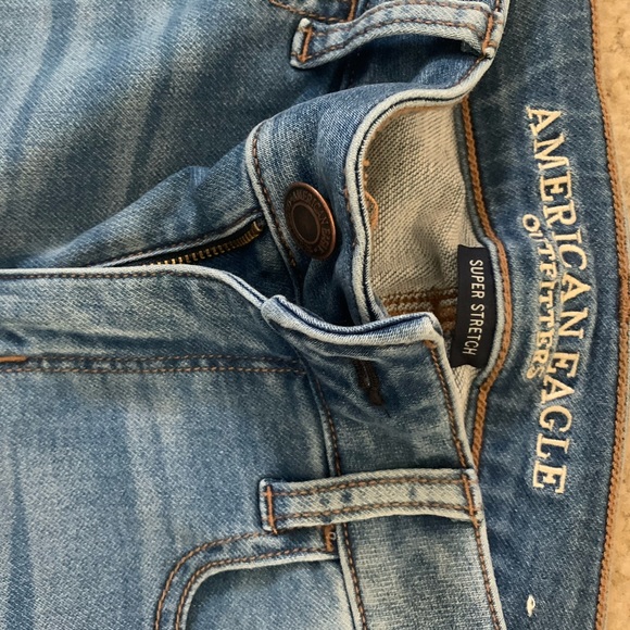 American Eagle Jegging Light Colored Jeans Size 8 - Picture 3 of 5